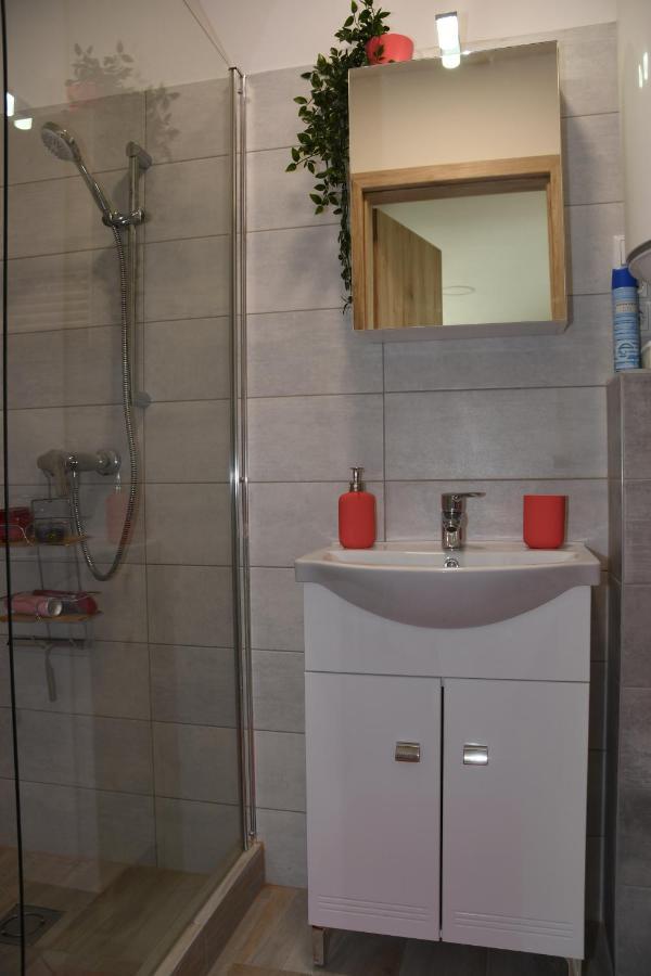 Menta Lak Apartment Balatongyorok Exterior photo