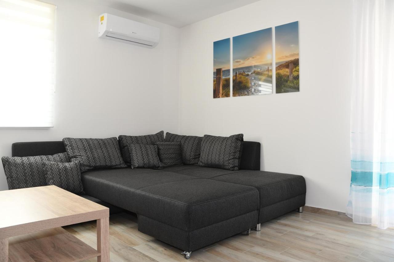 Menta Lak Apartment Balatongyorok Exterior photo